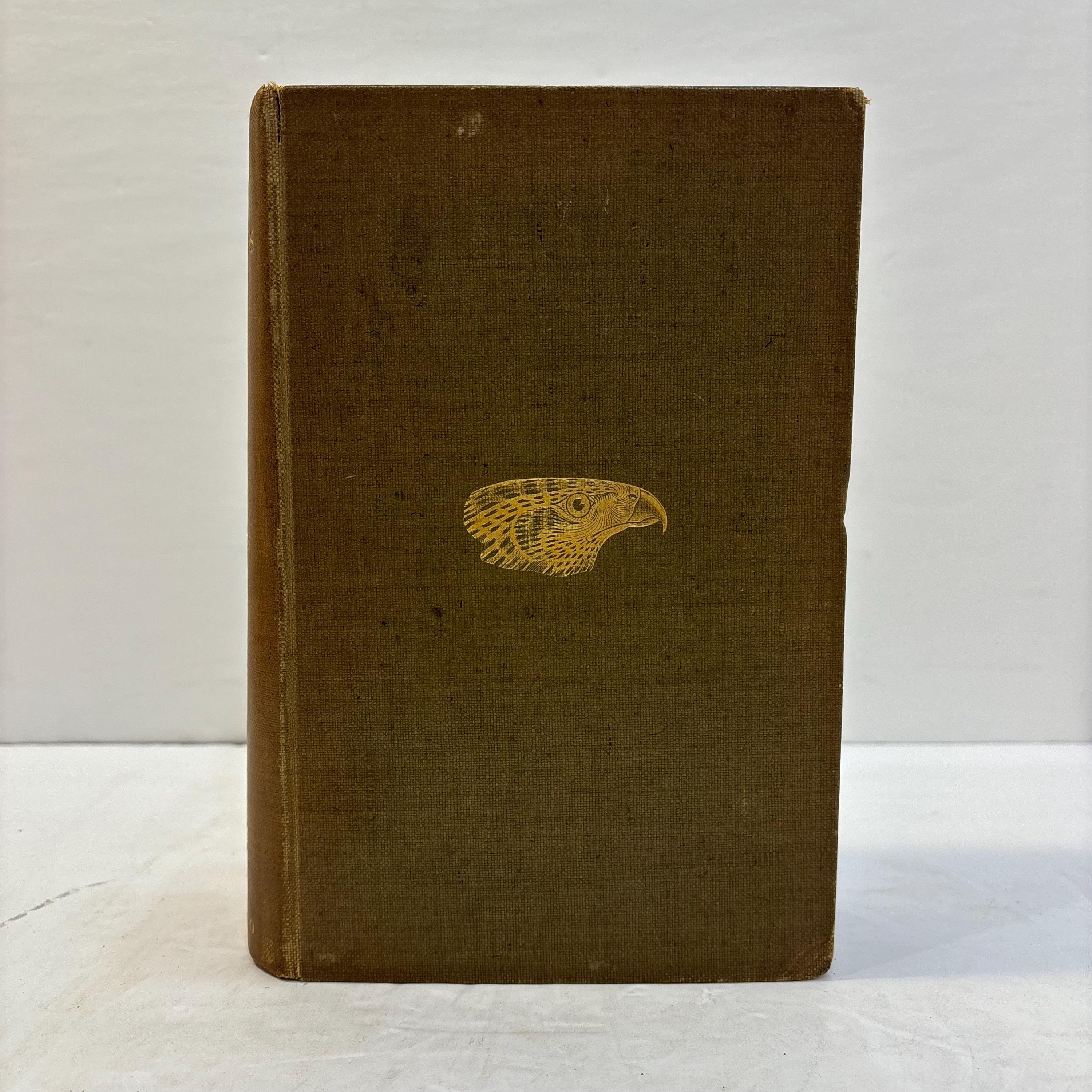 A Handbook of British Birds. Showing The Distribution of the Resident and Migratory Species in the British Islands with an Index to the Records of the Rarer Visitants. — photograph 2.
