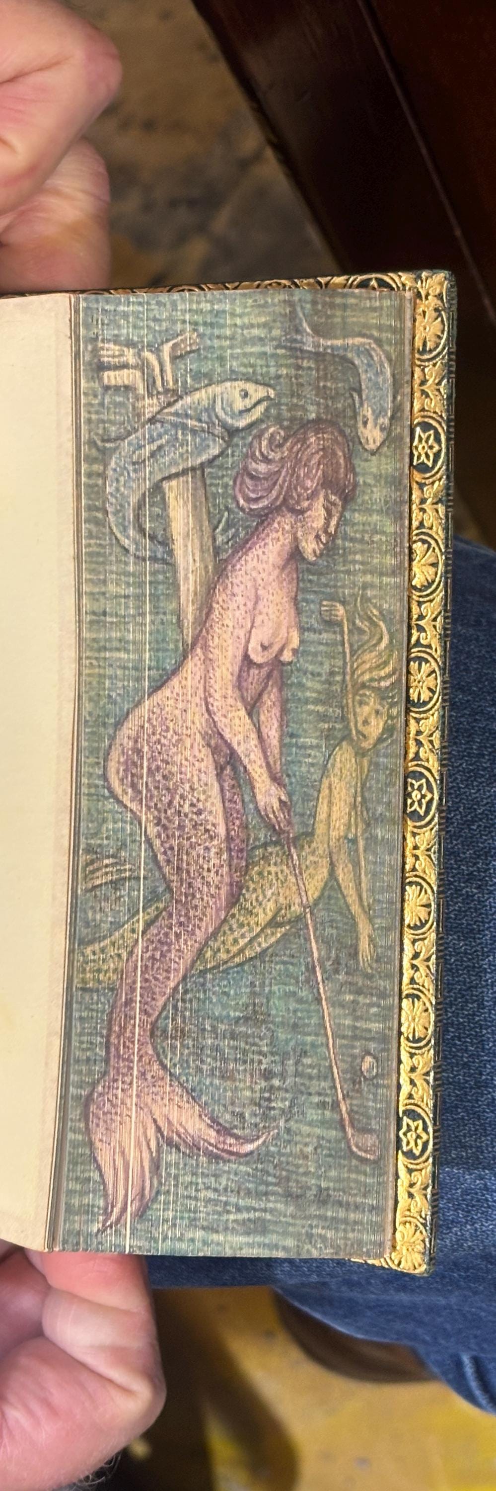 Highland Widow. Double Fore-Edge Painting. Golfers and Mermaids. — photograph 4.