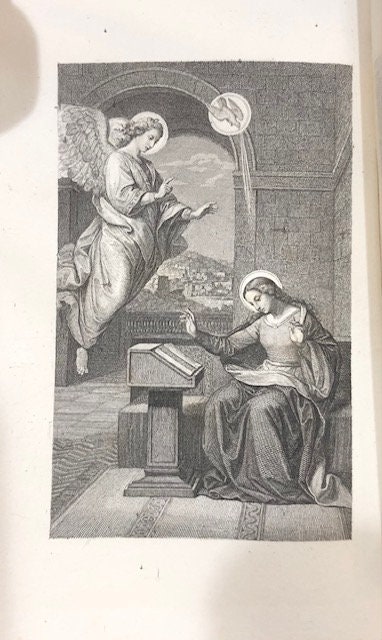 Horas De La Mujer Catolica Devocionario Conteniendo la Santa Misa, los Oficios de las principales fietas del ano, Oraciones diversas en prosa y en verso, la Semana santa, etc...Con la autorizacion eclesiastica. Translated from Spanish: Hours of the Catholic Woman: Devotional Containing the Holy Mass, Offices of the main feasts of the year, Various prayers in prose and verse, Holy Week, etc... With ecclesiastical authorization. — photograph 9.