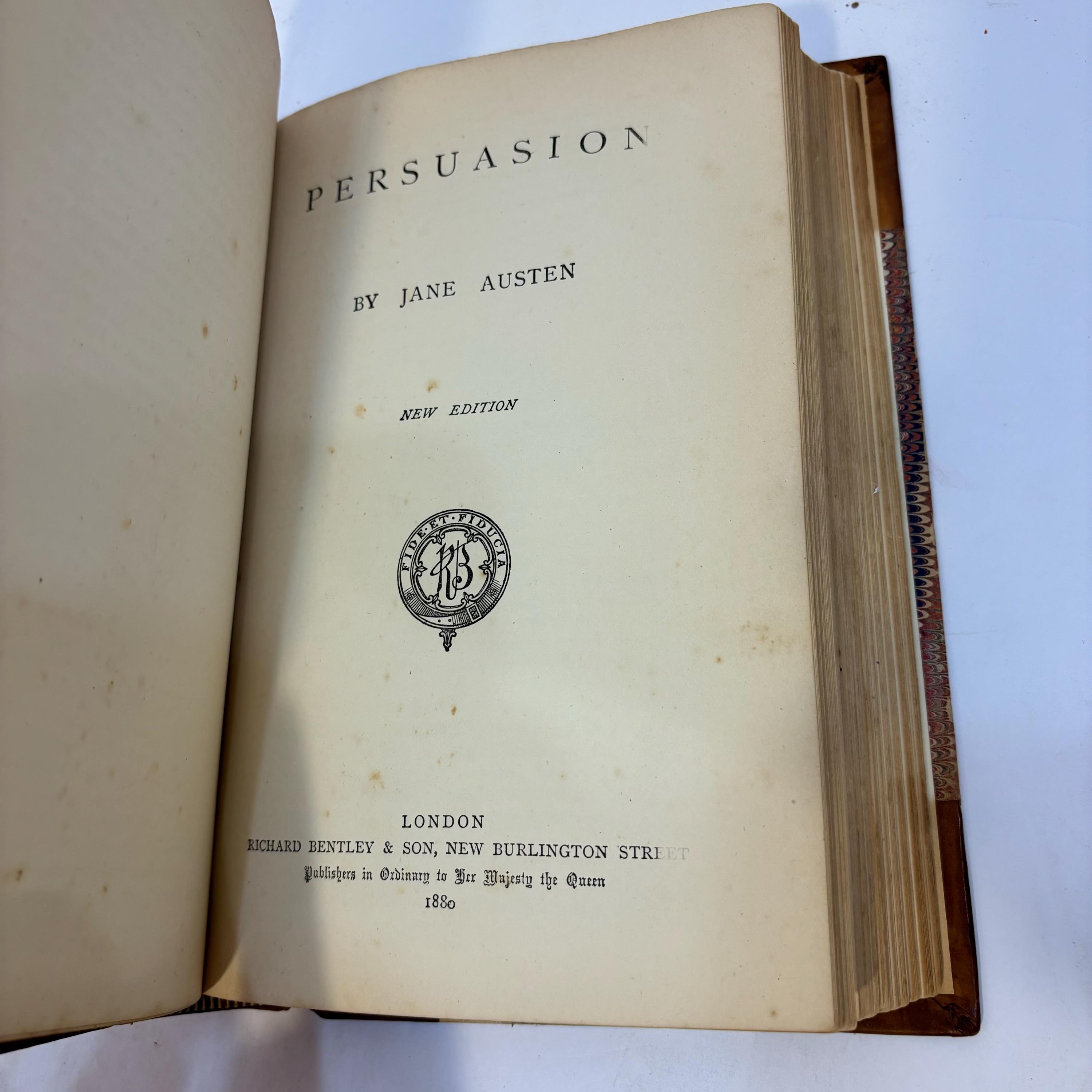 Northanger Abbey & Persuasion — photograph 4.