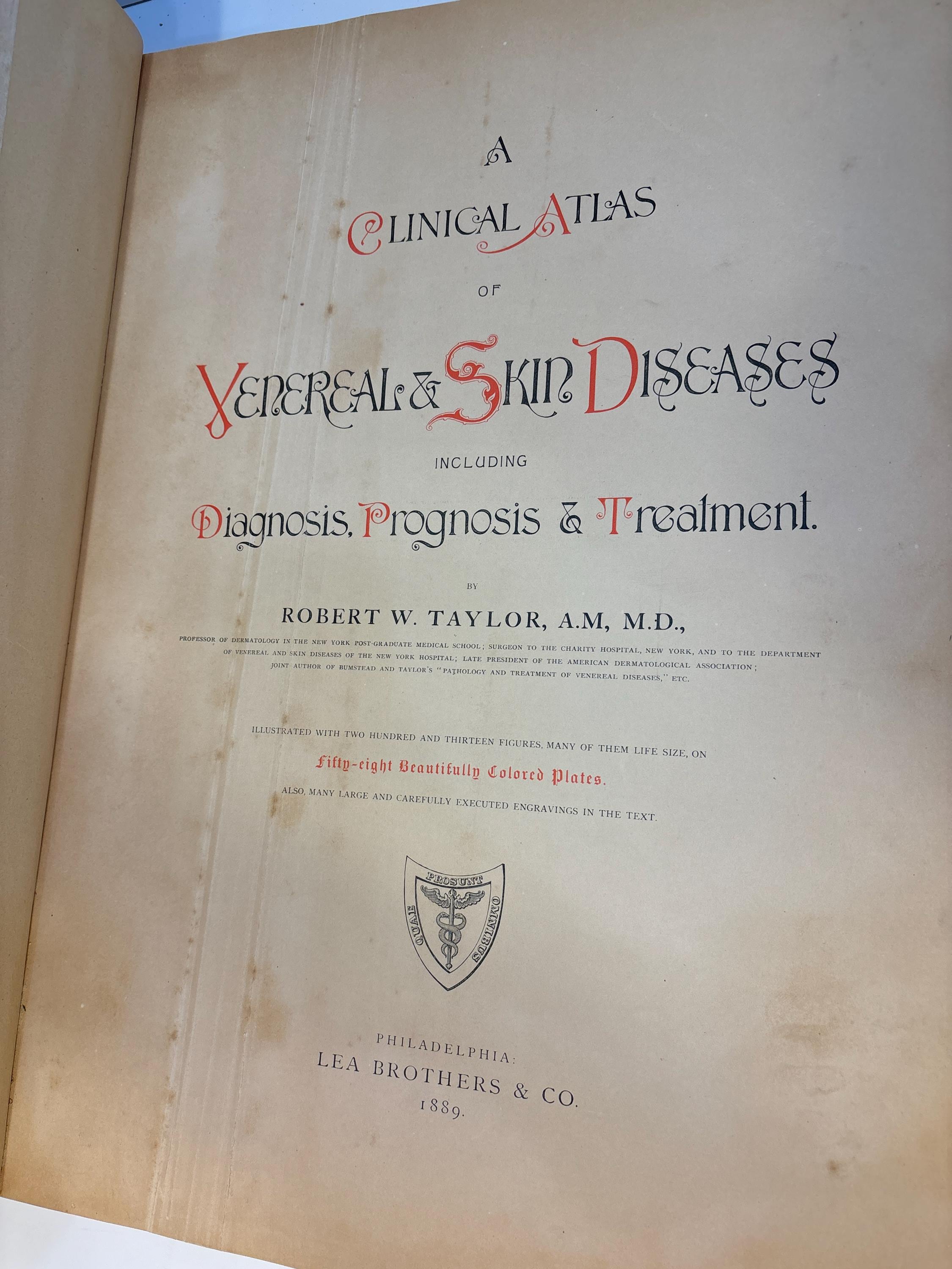 A Clinical Atlas of Venereal & Skin Diseases Including Diagnosis, Prognosis & Treatment. Illustrated with Two Hundred and Thirteen Figures, Many of Them Life Size, on Fifty-Eight Beautifully Colored Plates. Also, Many Large and Carefully Executed Engravings in The Text. — photograph 3.