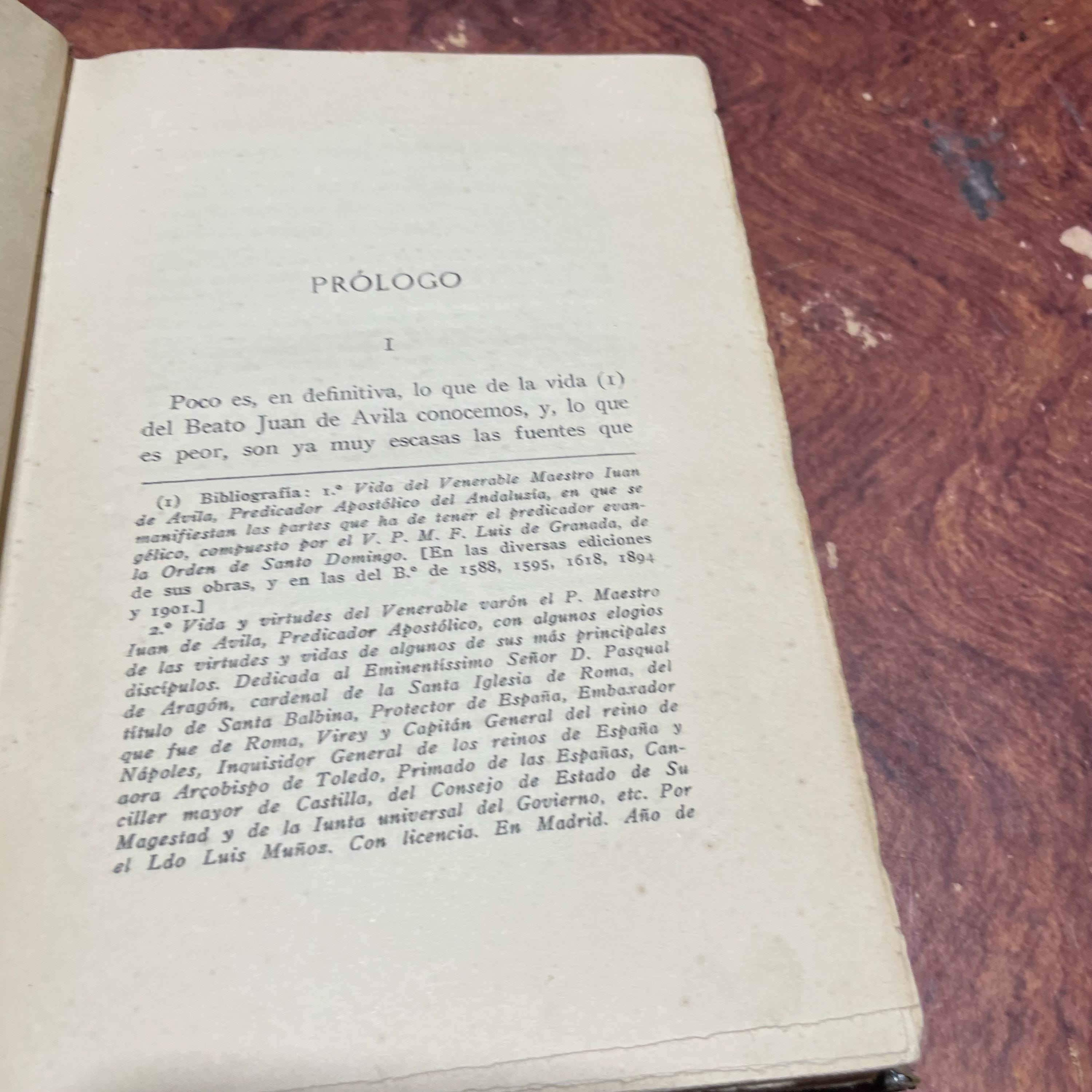 Clasicos Castellanos. B. Juan De A Vila Epistolario Espiritual. Edicion Y Notas De Don Vincente Garcia de Diego. Translated from Spanish: Spanish Classics. B. Juan De A Vila Spiritual Epistolary. Edition and Notes by Don Vincente Garcia de Diego — photograph 5.
