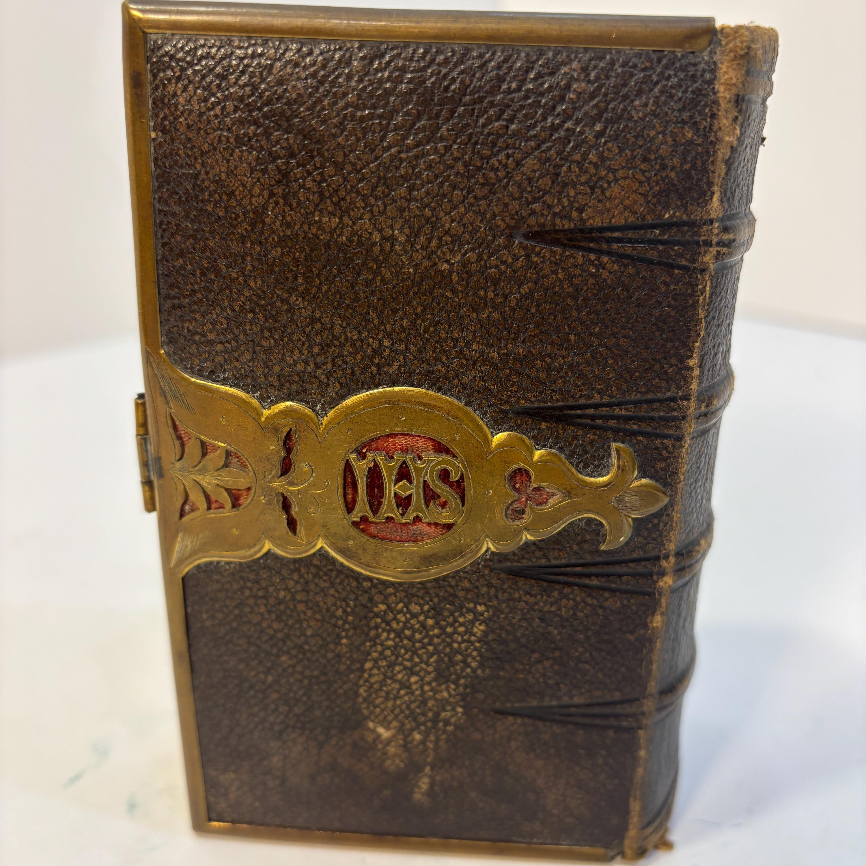 The Book of Common Prayer, And Administration of The Sacraments, and Other Rites and Ceremonies of The Church, According to The Use of The United Church of England and Ireland. Together With The Proper Lessons for Sundays and Other Holy-Days, and The New Version of The Psalms of David. — photograph 7.