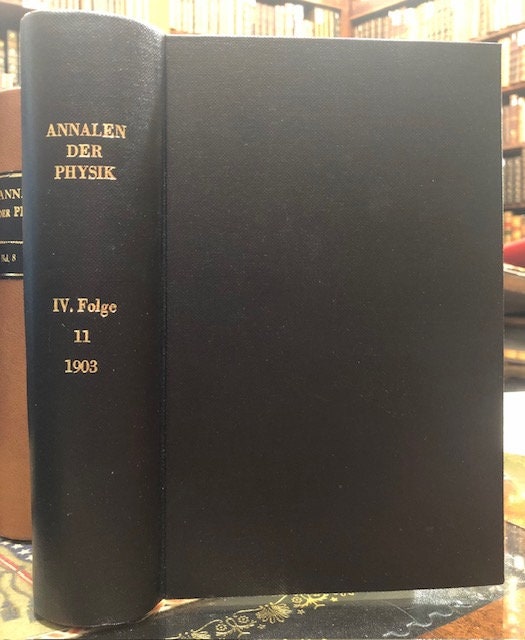 Einstein's earliest works on thermodynamics, focusing on the second law of thermodynamics (entropy), the equipartition theory 1902-07, 4 vol — photograph 3.
