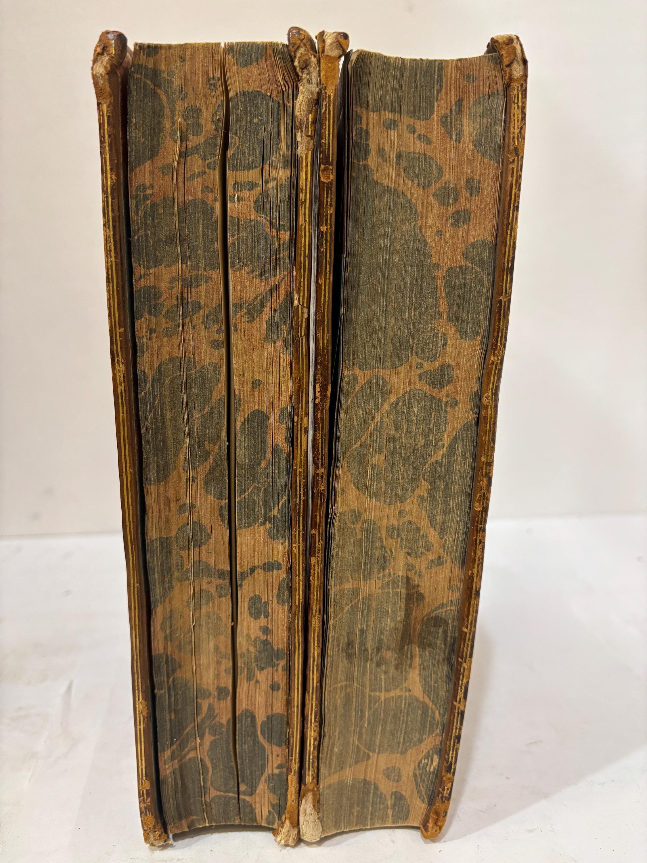 Histoire Universelle, Depuis Le Commencement Du Monde, Jusqu’a Present. Traduite De L’anglois D’une Société De Gens De Lettres. Translated: Universal History, From The Beginning Of The World, Up To The Present. Translated From The English By A Society Of Learned Men. French Language. 46 Volumes, Illustrated with maps, plans, charts, plates — photograph 6.
