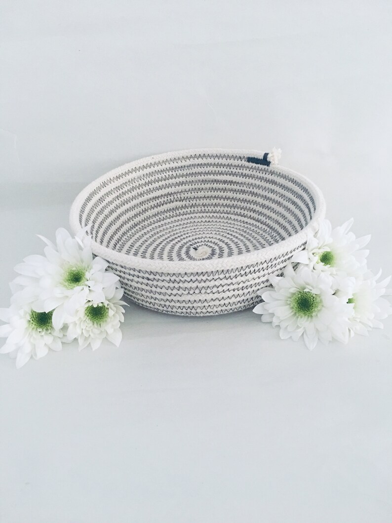 Handmade Round SMALL Hallway Rope Cotton Rope Storage Basket. Etsy