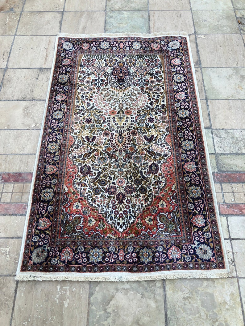 Turkish Carpet Nomadic Carpet Small Rug Oushak Rug Welcome Rug