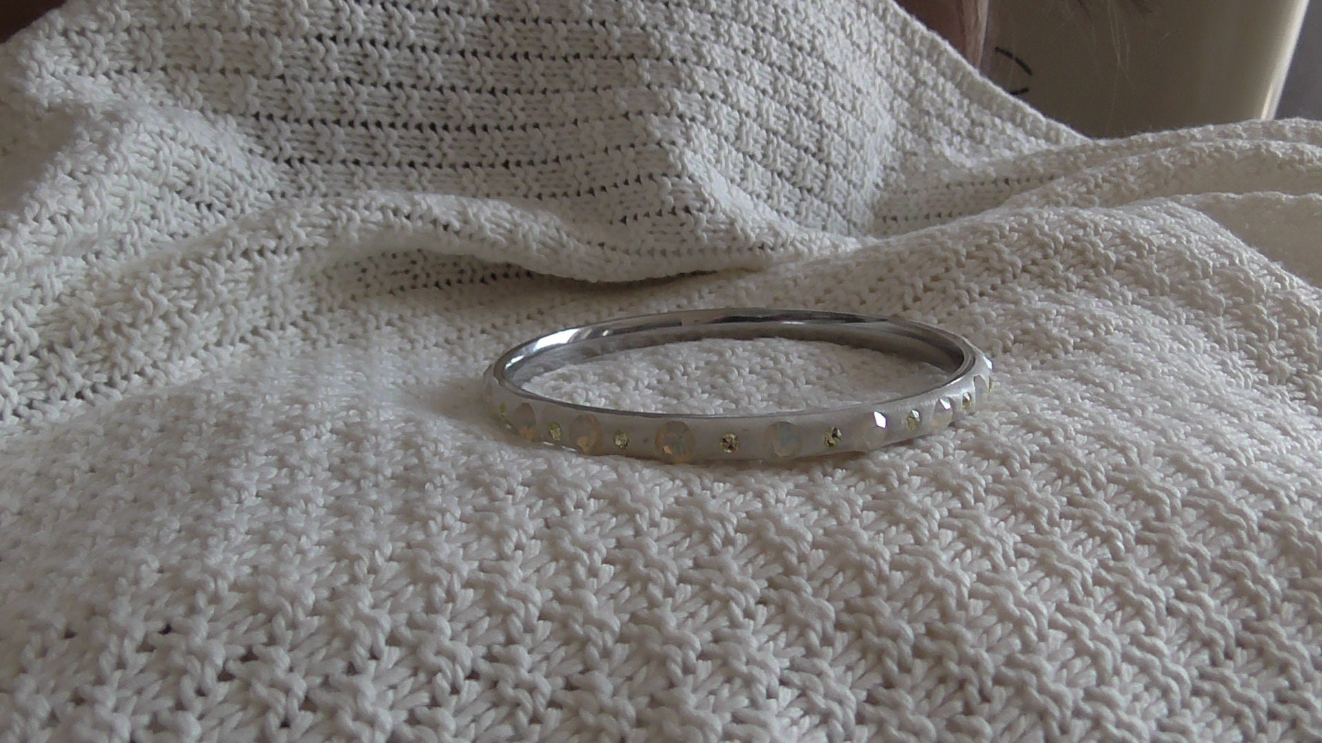 MILAKOO Bracciale Bangle In Acciaio Inox 4,5 Mm Per Donna - Semplice, Elegante Con Chiusura Nascosta (Argento)