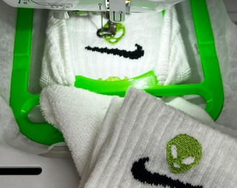 Sock Hoop™ Insert: Brother/Baby Lock 4x4 (100X100mm) SA443 Embroidery Tool DIY Gifts