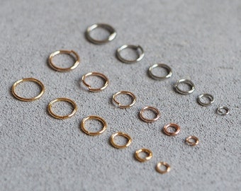 50 Stk. Biegeringe in verschiedenen Größen und Farben, Gold, Silbe, Roségold, Schwarz, Schmuckzubehör Verbindungsringe Jump Rings