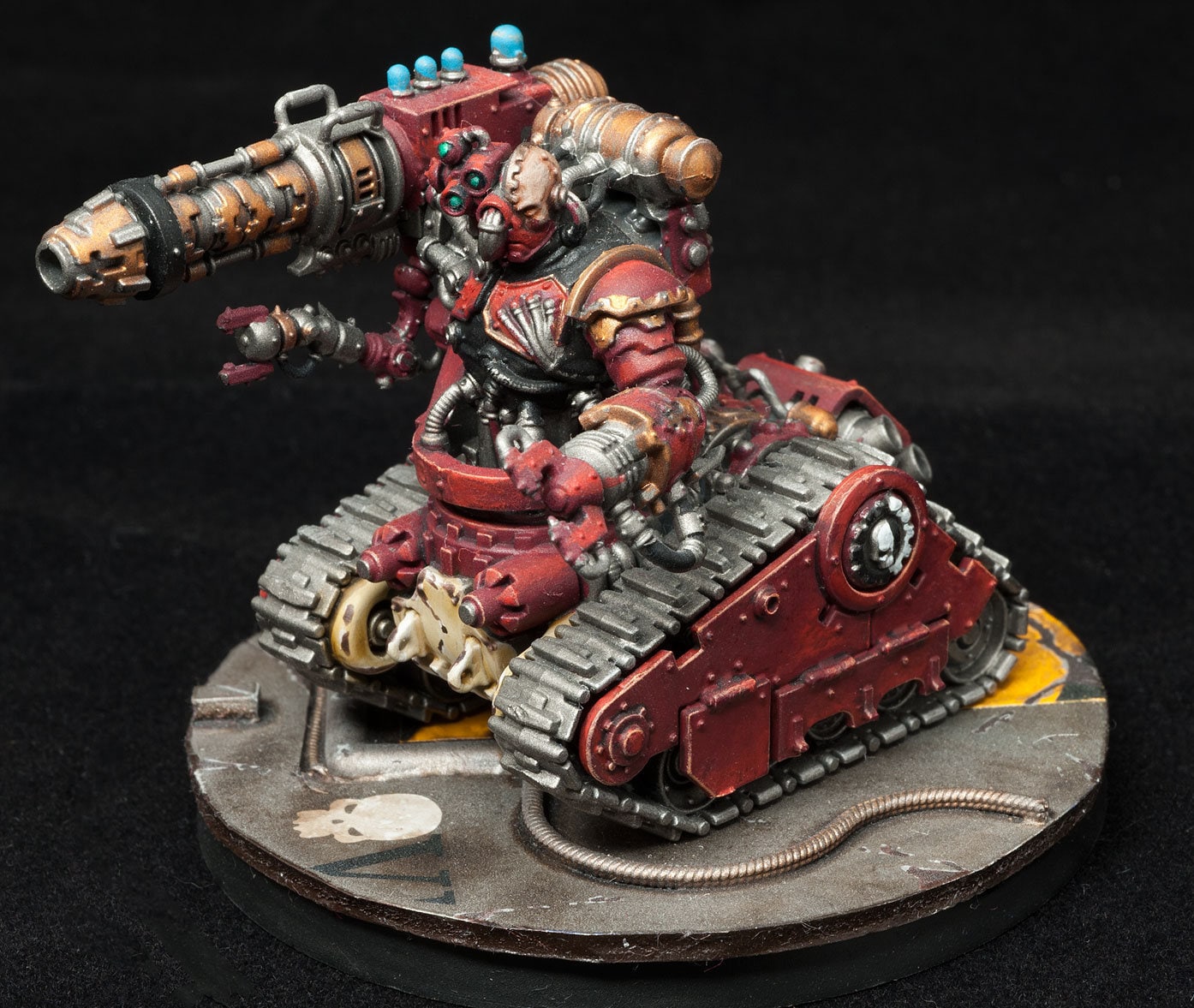 Дети сервиторы вархаммер. Techmarine night lord. Секутор вархаммер. Боевой сервитор вархаммер. Вархаммер 40k сервиторы.