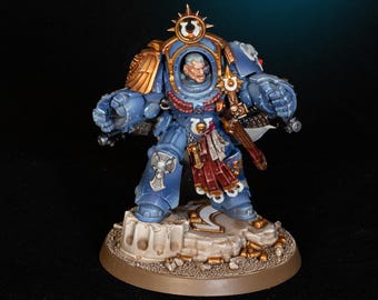 Marneus Calgar con la armadura de Antilochus