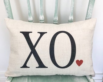 XO Heart Linen Lumbar Pillow Cover - Valentine's Day Decor