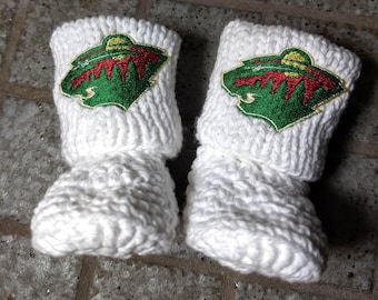 Minnesota Wild Hockey Baby Booties - NHL baby gear minnesota - Hockey baby gift - baby photo props minnesota wild hockey