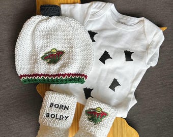 Minnesota Wild Hockey "BORN BOLDY" Baby Gift Set ~ Cotton yarn and 3D Puck