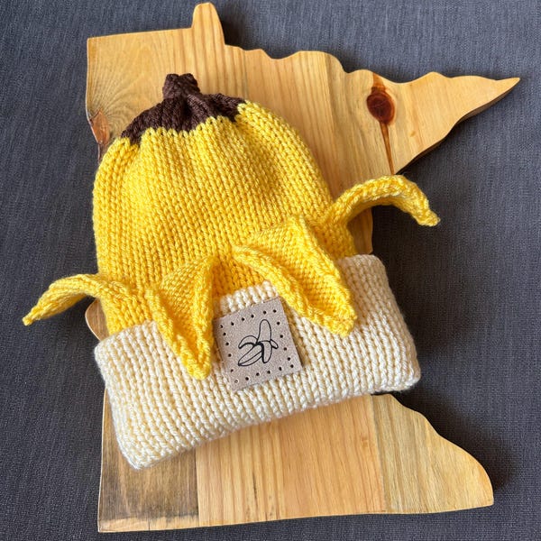 Babymütze mit Bananenklappen und individuellem Aufnäher ~ Baseball-Geschenk ~ Halloween