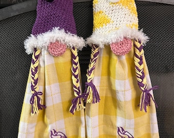 Dessus de torchon Minnesota Vikings Gnome : Coton SKOL crocheté avec tresses ~ cadeau de pendaison de crémaillère au crochet