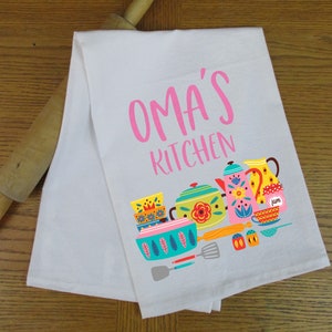 Oma's Flour Sack Towel, Oma's Kitchen, Oma Tea Towel, Gift for Oma, Gift for Dutch Grandmother, Gift for German Grandmother, Dutch Tea Towel image 2