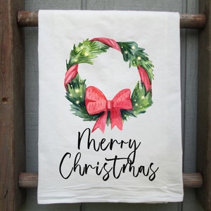 Christmas Flour Sack Towel, Christmas Wreath Kitchen Towel, Christmas Kitchen Decor, Kitchen Gift, Christmas Decor, Christmas Gift