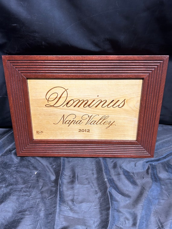 Dominus wall art hand made wine frame