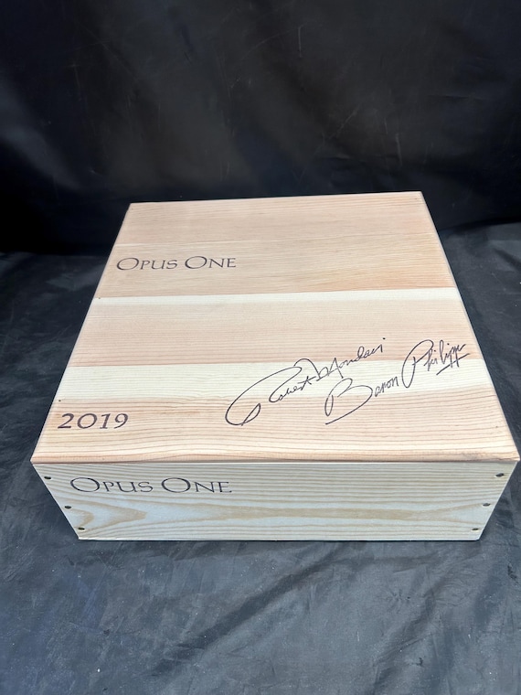 Opus One Magnum wood wine box