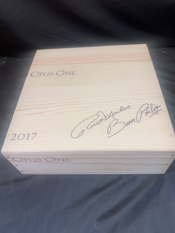 Opus One Magnum wood wine box