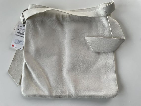 White Leather Zara Silver Zippered Backpack Buy Lakeland Leather White Cross-Body Phone Pouch Bag from  main image 2