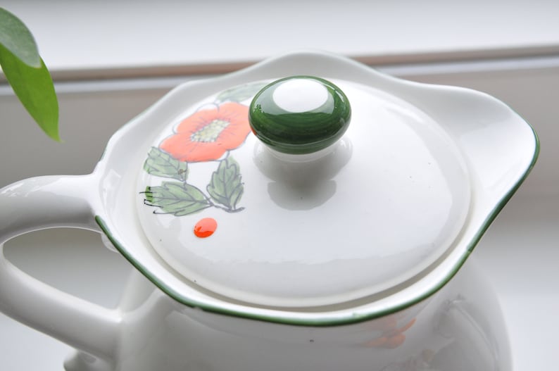 Handpainted Ceramic teapot Japanese