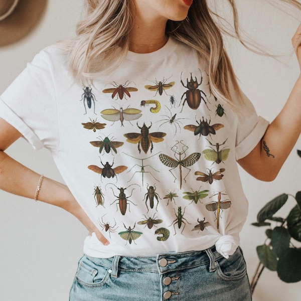 Vintage Insect Oversized TShirt, Goblincore Bug Shirt, Entomology Tee, Gardening Nature Lover Gift, Retro Cottagecore Forestcore T-Shirt
