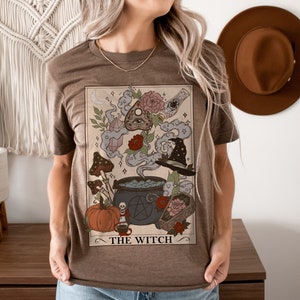The Witch Tarot Card T-Shirt, Mystical Witchy Clothing, Occult Oversized TShirt, Tarot Card Graphic TShirt, Magical Wiccan Pagan Clothes