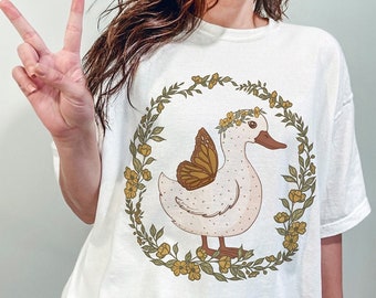 Fairy Duck Comfort Colors TShirt, Botanical Fairycore Cottagecore Shirt, Cute Animal Lover Gift, Retro Aesthetic Fairies Oversized Top