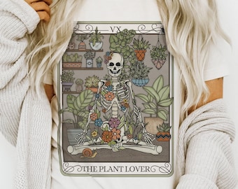 Koszulka z kartą tarota „Plant Lover”: Koszulka z botanicznym szkieletem i czarownicą