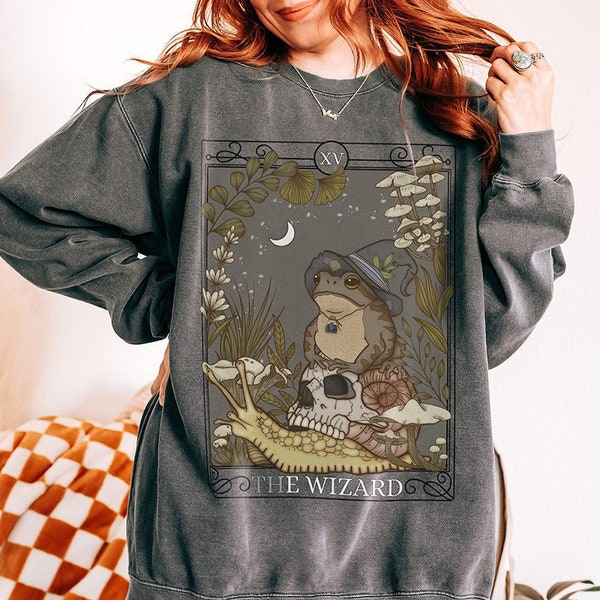 The Wizard Tarot Card Comfort Colors Sweatshirt, Witchy Frog Shirt, Trendy Goblincore Clothing, Cottagecore Mushroom Tee, Tarot Lover Gift