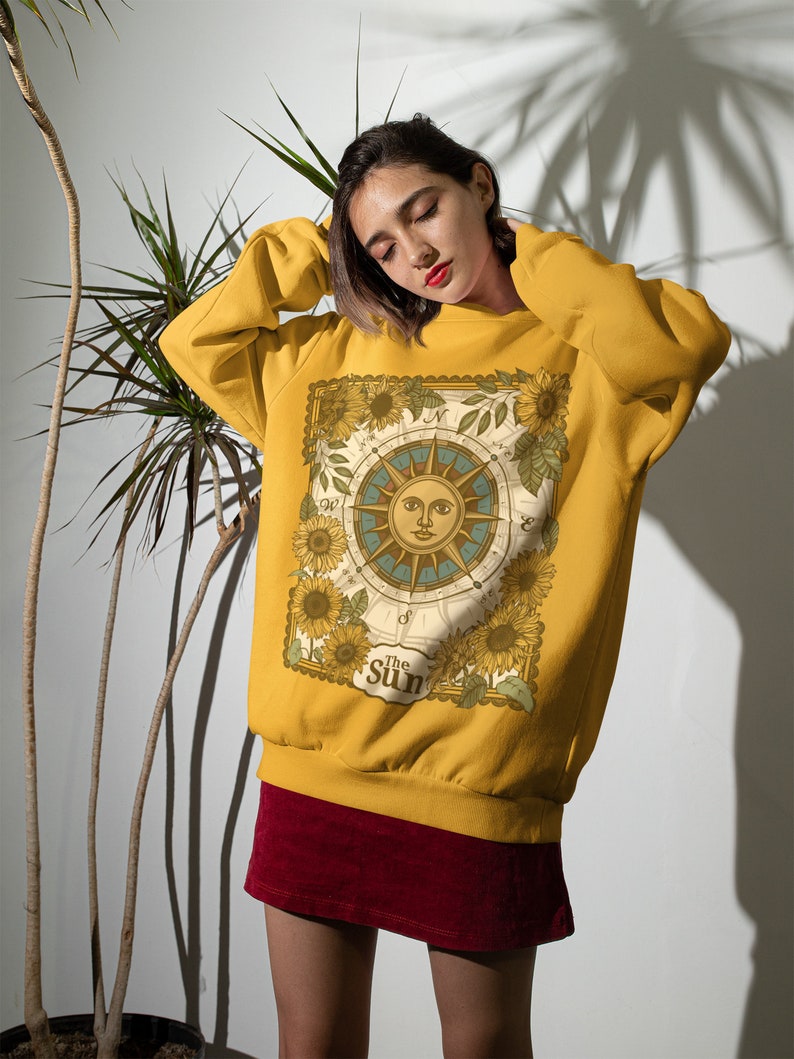 The Sun Vintage Crewneck Sweatshirt, Sunflower Shirt, Cottagecore Pullover Sweater, Tarot Card Sweatshirt Women, Witchy Oversized Sweatshirt 