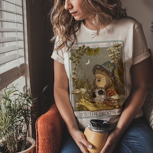 The Frog Tarot Card Unisex T-Shirt, Witchy Clothing, Frog Lover Gift, Swamp Witch Clothes, Cottagecore Frog Unisex Tee, Cute Boho Frog Shirt