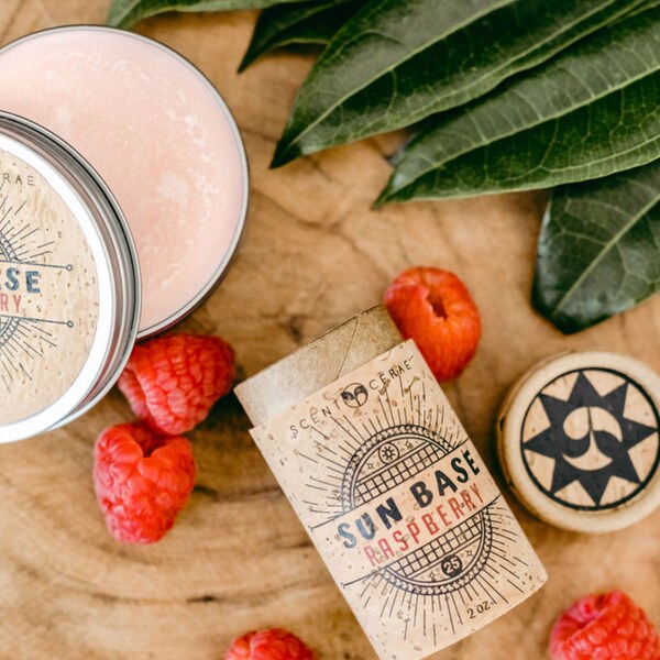 Zero Waste Raspberry Sun Base Zinc Moisturizer balm/Eco-Cork push up