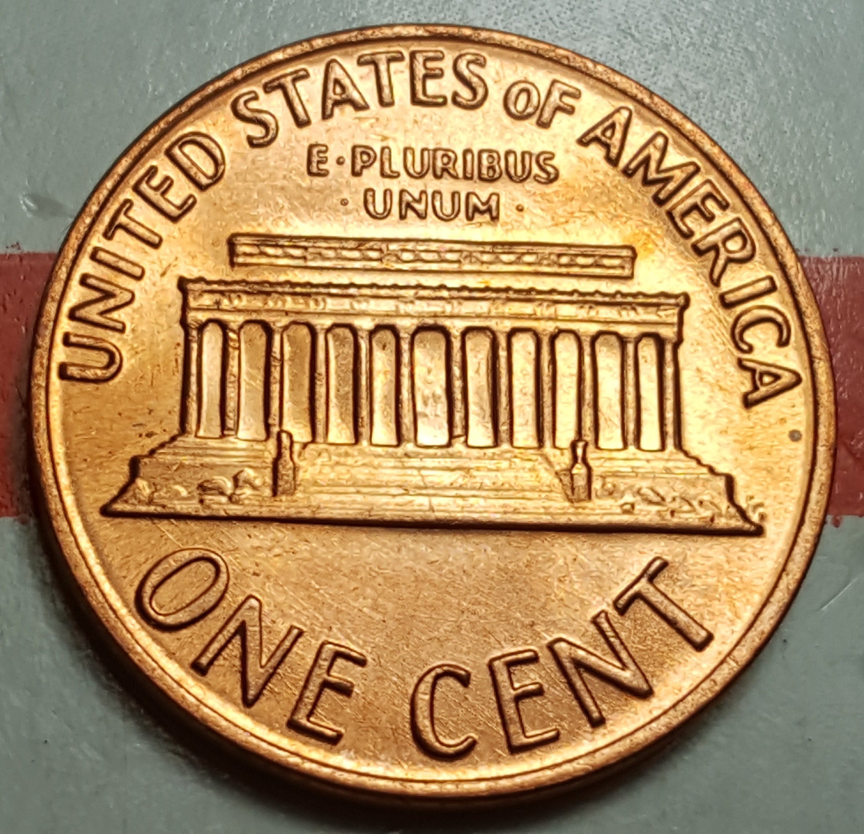 1970 S Lincoln Memorial Penny Floating Roof Large Date Low 7 Etsy best-10-modern-penny-errors-worth-money-you-need-to-be-looking-for