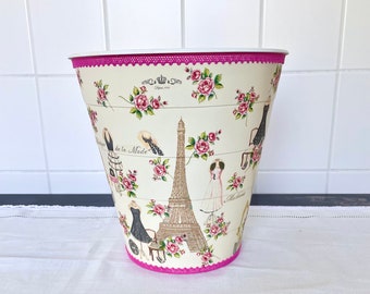 Wastepaper basket, storage, fashion, Paris,