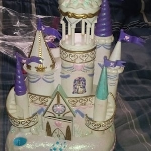 Trendmasters 1996 Starcastle Wedding Cake Castle