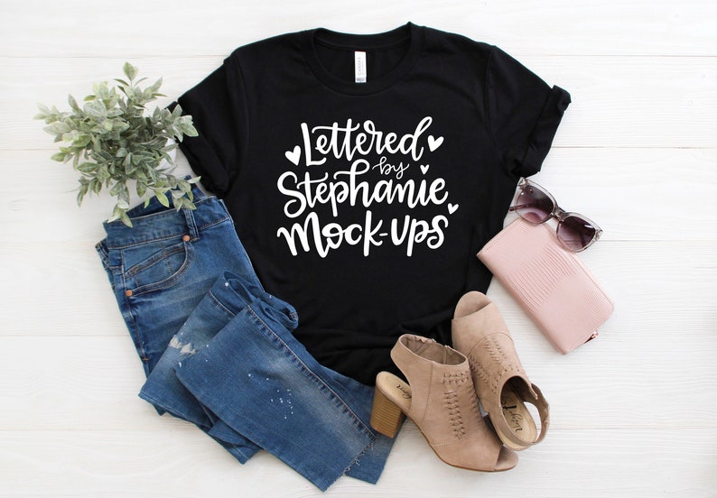 Download 3001 Crew Neck Shirt Mock-up Bella Canvas Solid Black ...