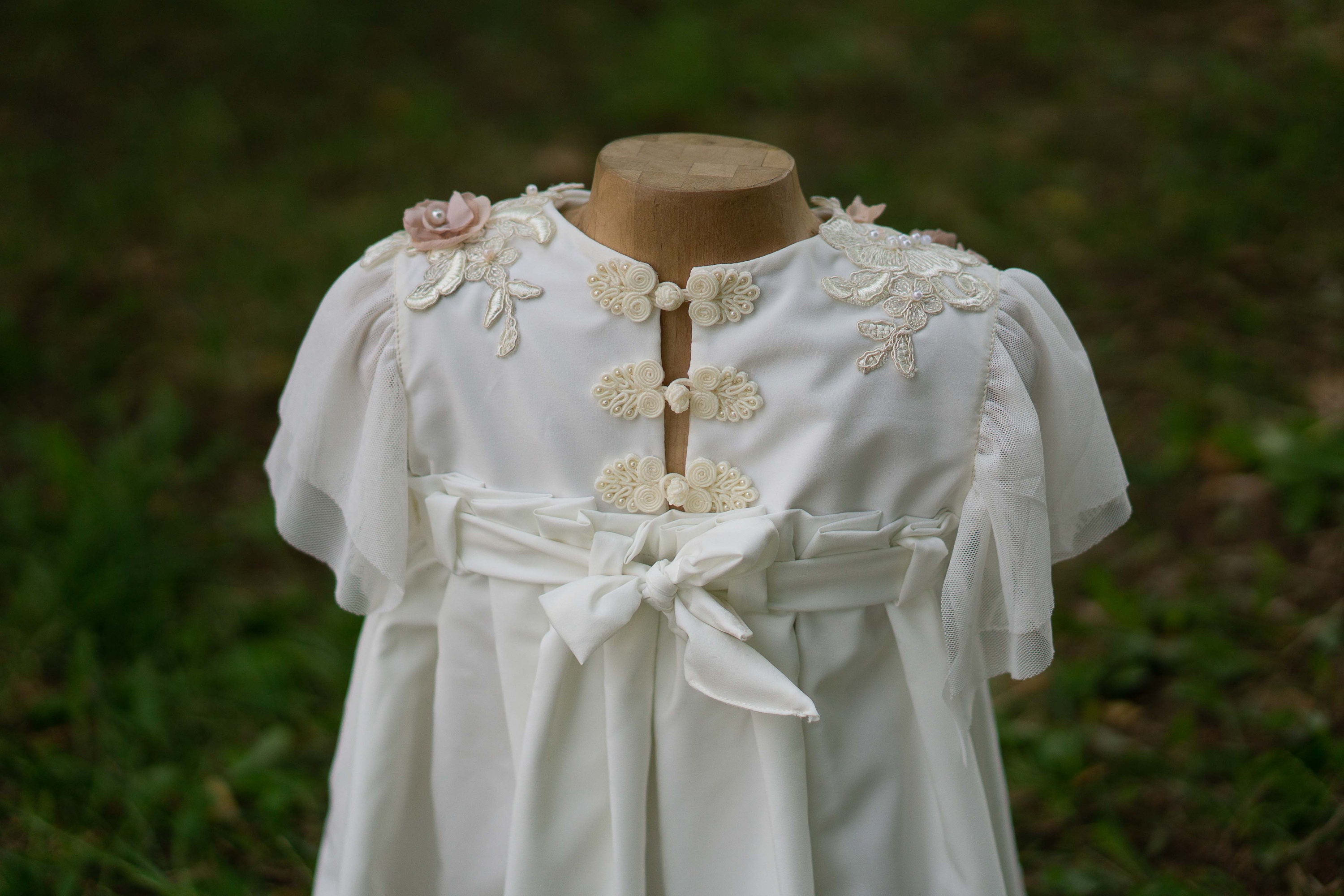 Vintage baby dress and bonnet / baby dress / girl dress / | Etsy