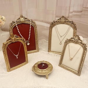 Gold-Rahmen Schmuck-Halter-Ohrring Vintage-Stil Fotografie Schmuck Display Prop Hochzeit flach Dekor Geschenk für ihre Tochter Geburtstag