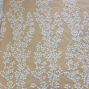 Elegant Embroidery Lace Fabric Guipure Lace, Wedding Dress Fabric, Bridal Gown Couture Lace Fabric By The Yard