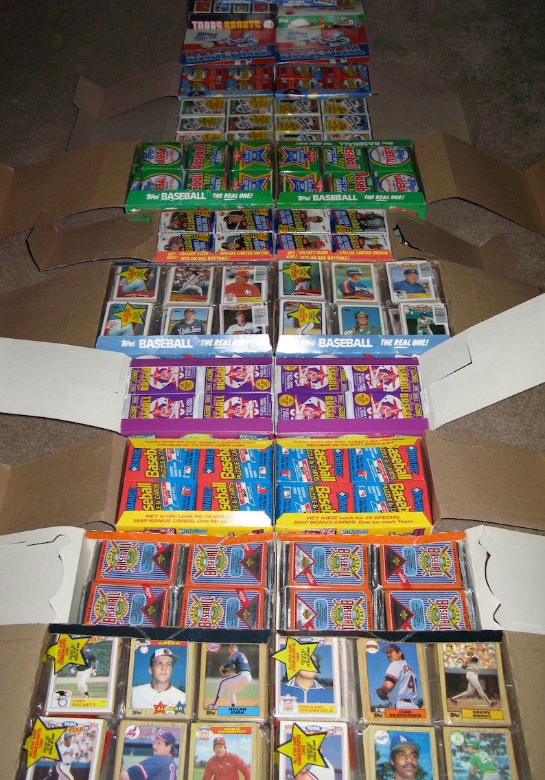 VINTAGE Baseball Cards100 Cards in Packs Lotmlbgiftpackcard