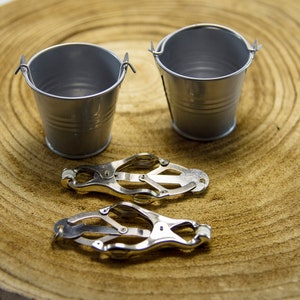 Japanese Clover Clamps + Bucket