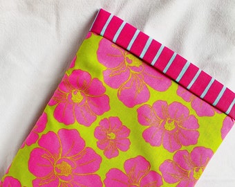 100% cotton book sleeve with padding - Colorful flowers