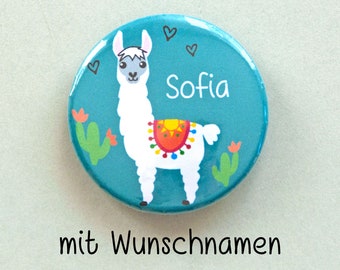 Button Lama personalized with name / Alpaca pin / Birthday gift / with color variations