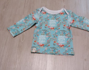 Baby long sleeve shirt size 62 with American neckline