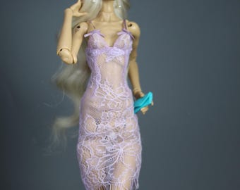 Vestido de muñeca de las hermanas Popovy en venta