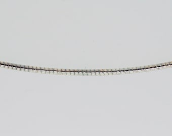 Cercle Omega en argent, assorti aux pendentifs